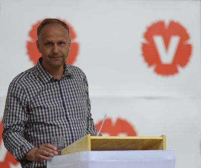 Vänsterpartiets partiledare Jonas Sjöstedt talar i Almedalen 2012