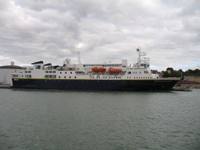 National Geographic Explorer in Visby harbour
